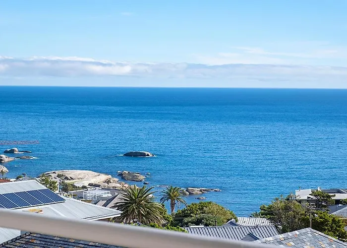 Stunning Sea View Apartment - Camps Bay