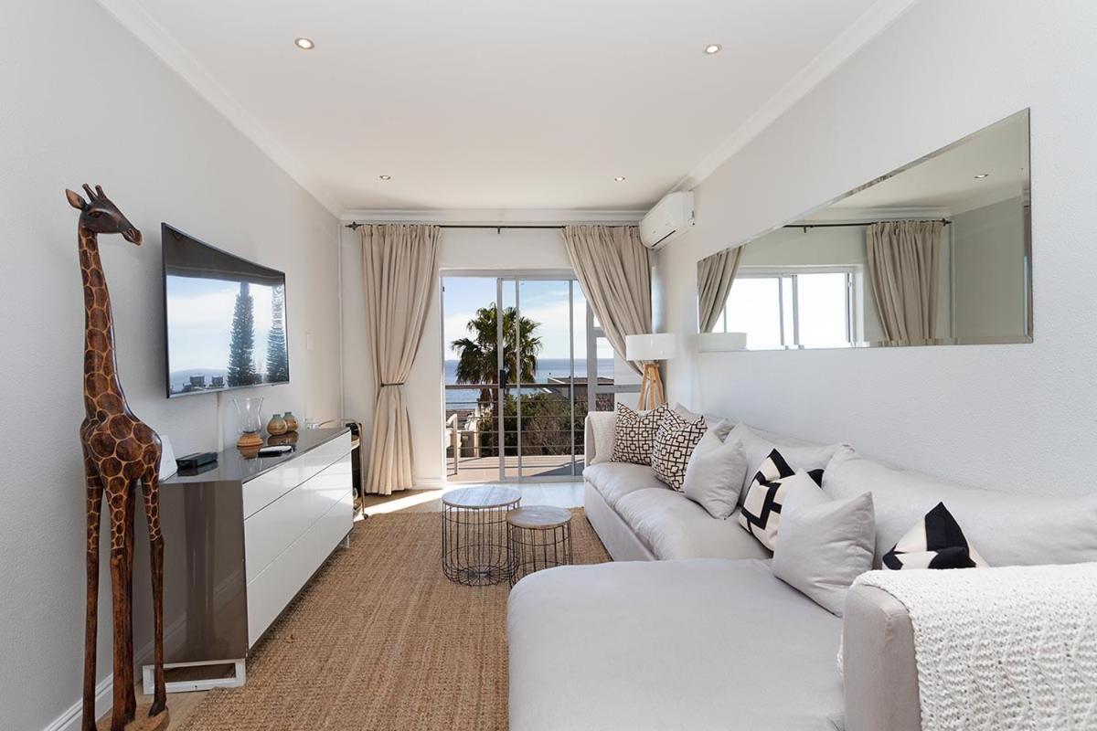 Stunning Sea View - Camps Bay Apartment Cape Town