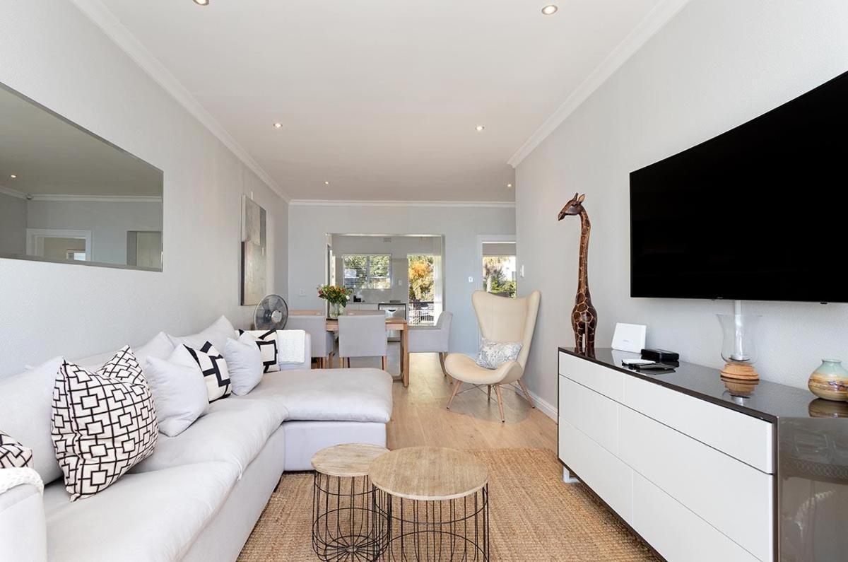 Apartment Stunning Sea View - Camps Bay *