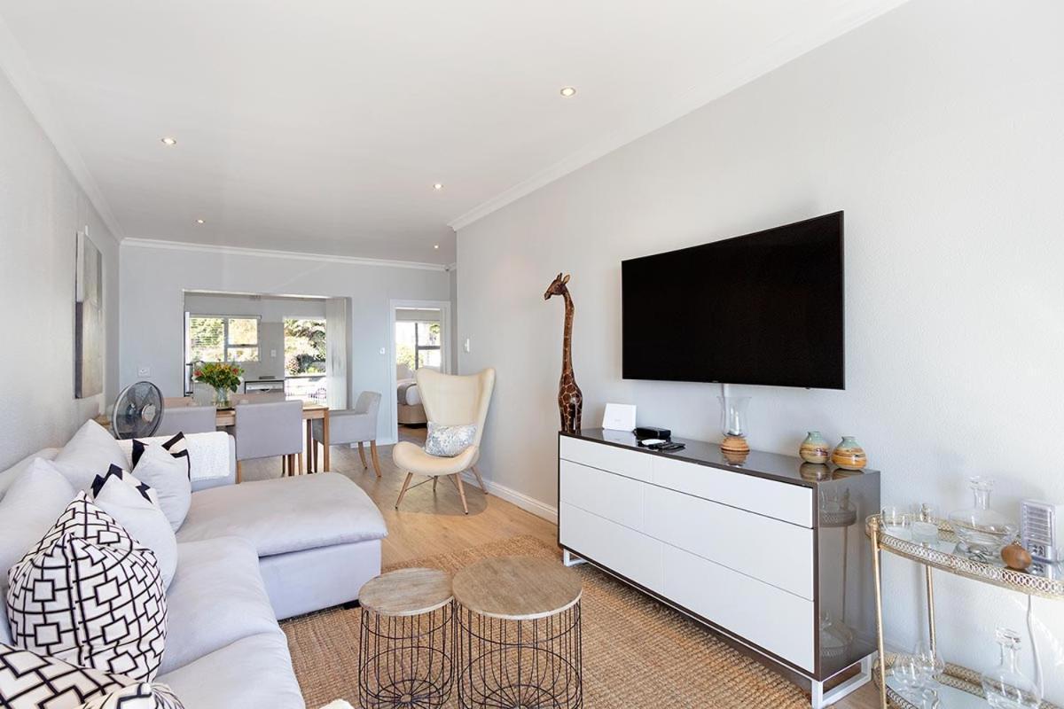 Stunning Sea View - Camps Bay Apartment Cape Town